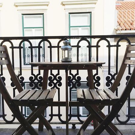Sm2 Romantic Home By The Gardens Pr Real & Bairro Alto Лиссабон Экстерьер фото