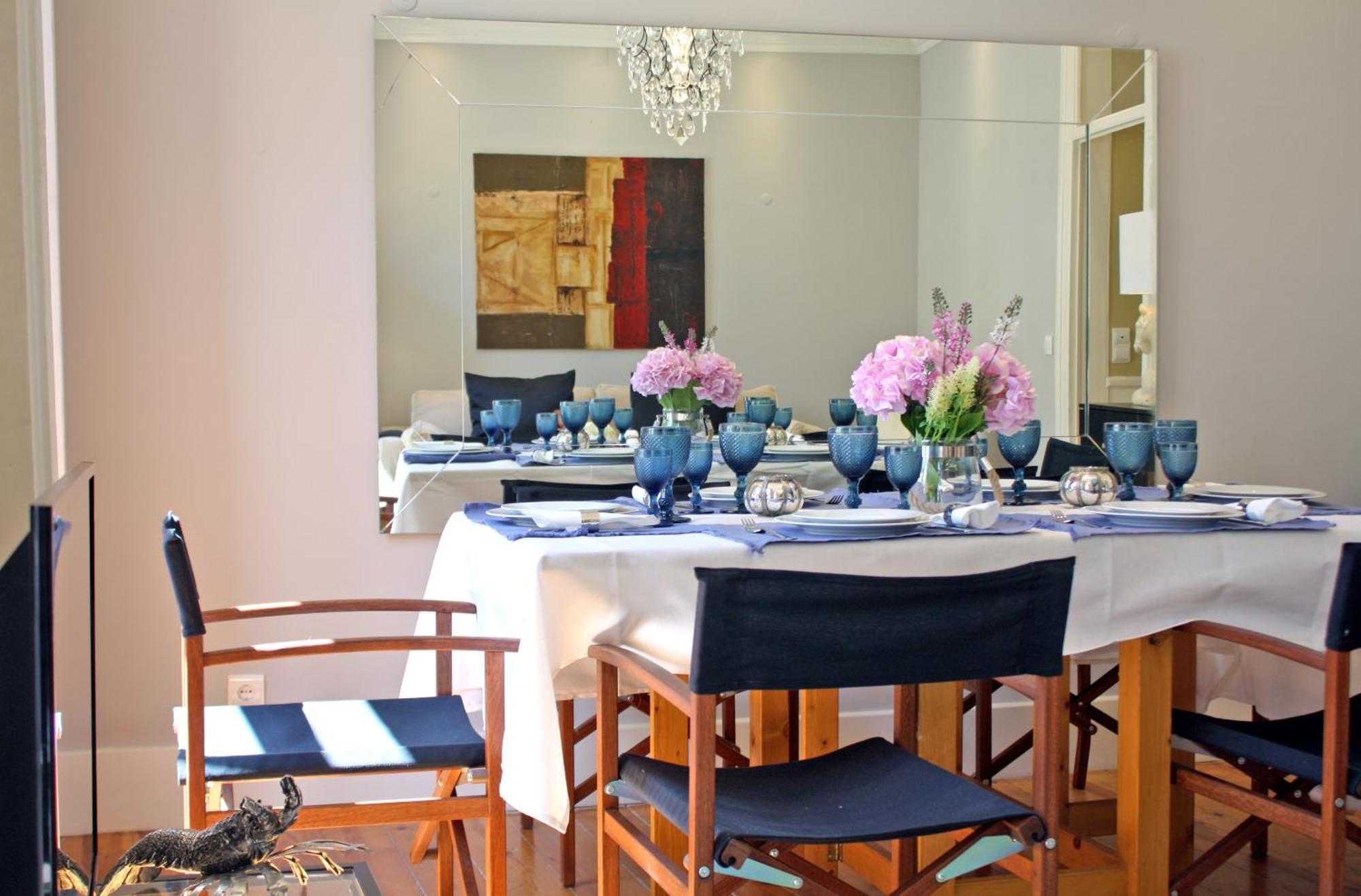 Sm2 Romantic Home By The Gardens Pr Real & Bairro Alto Лиссабон Экстерьер фото
